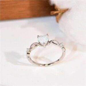 925 Sterling Silver Zircon Heart Ring